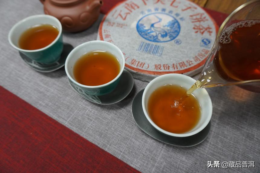 普洱茶干仓和湿仓有何标准？谈“湿”色变太不该